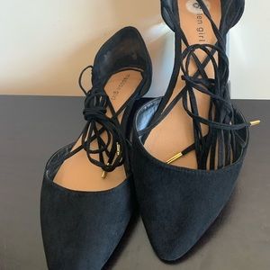 Madden girl ballerina style shoes size 9